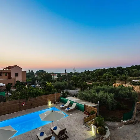 Aspa Villa *